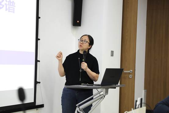 说明:F:\王老师生日照片2023\7H7A6634.JPG 说明:F:\王老师生日照片2023\7H7A6634.JPG