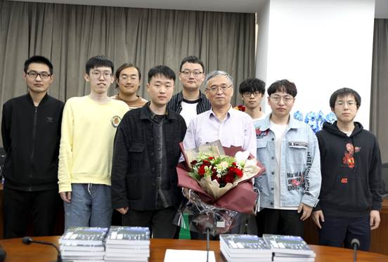 说明:F:\王老师生日照片2023\7H7A6660.JPG 说明:F:\王老师生日照片2023\7H7A6660.JPG